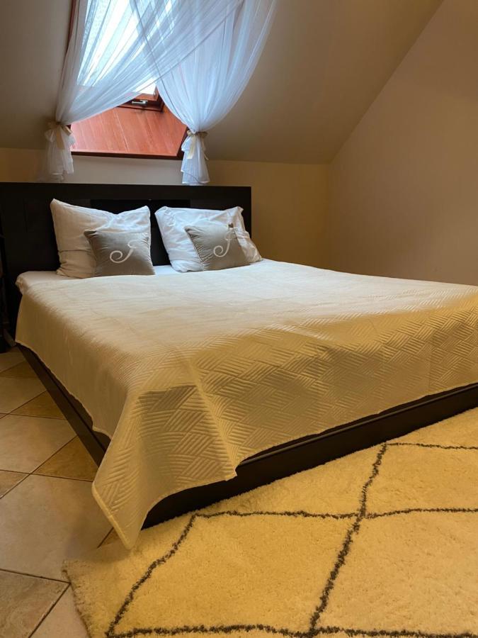 Palac Jablonowo Bed & Breakfast Ujście